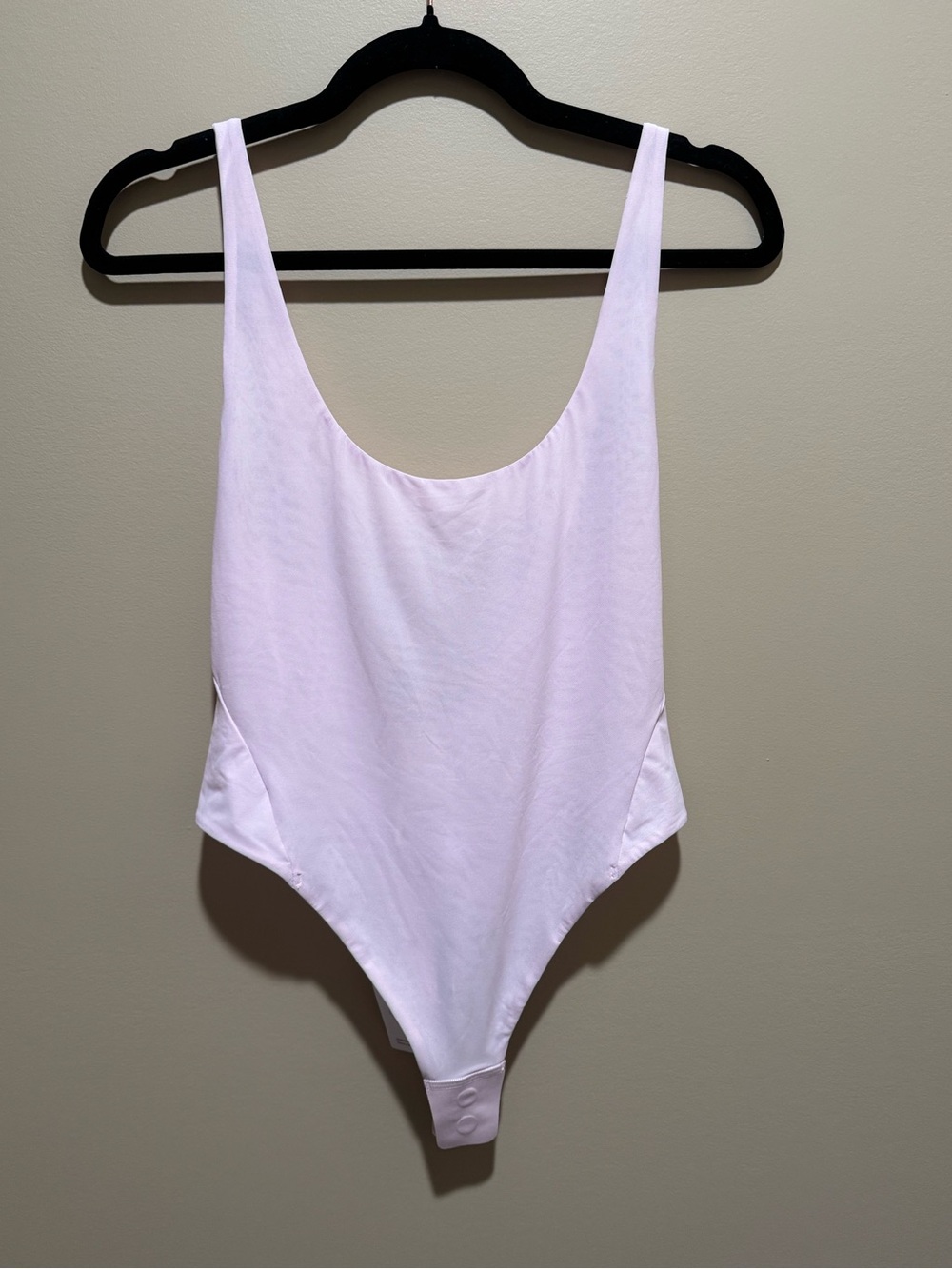 LULULEMON Nulu Mesh Scoop-Back Sleeveless Bodysuit, size Medium. NWT.